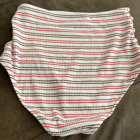 Cute bathing suit - Picture 7 of 7